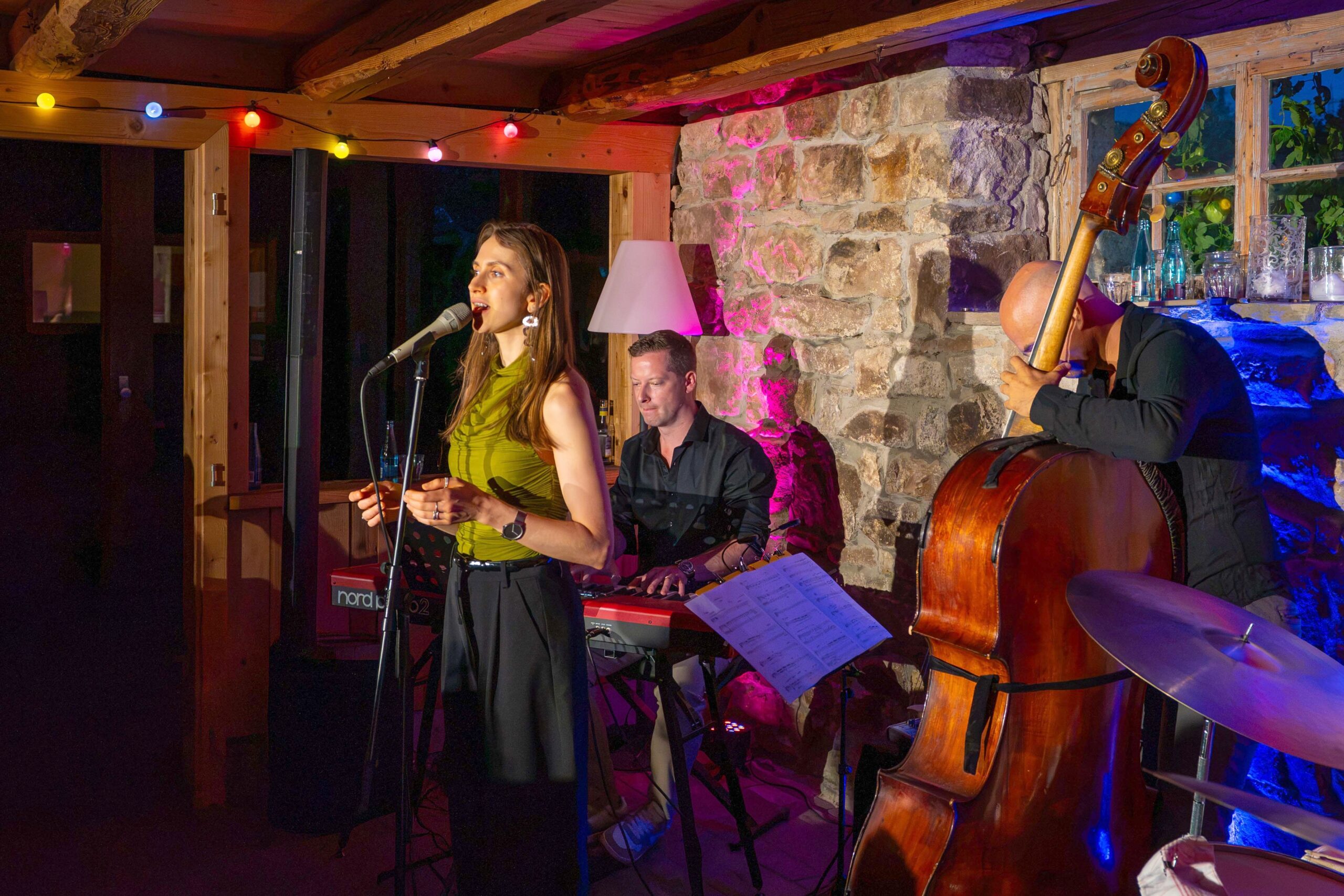 Karoline Weidt mit Band in Dietlingen_ Dieter_Schäuble_54